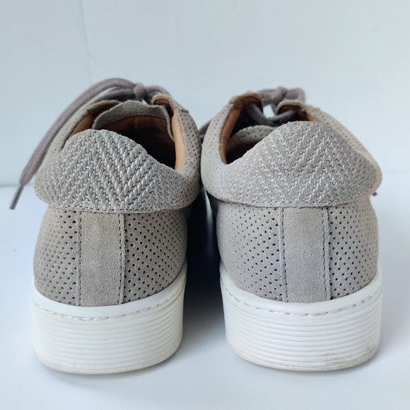 SOFFT Somers Sneakers 10 Beige Perforated Leather Shimmer Lace up - Picture 4 of 10